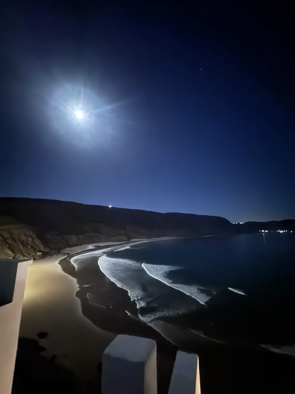 Magic Bay · full moon